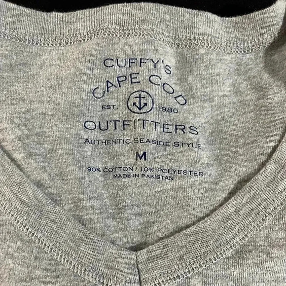 Cuffy’s size M cotton/poly grey shirt EUC Great for layering! - Picture 6 of 7